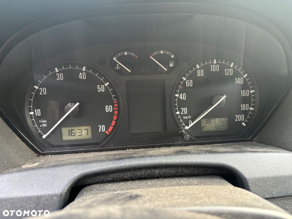 Skoda Fabia - 6