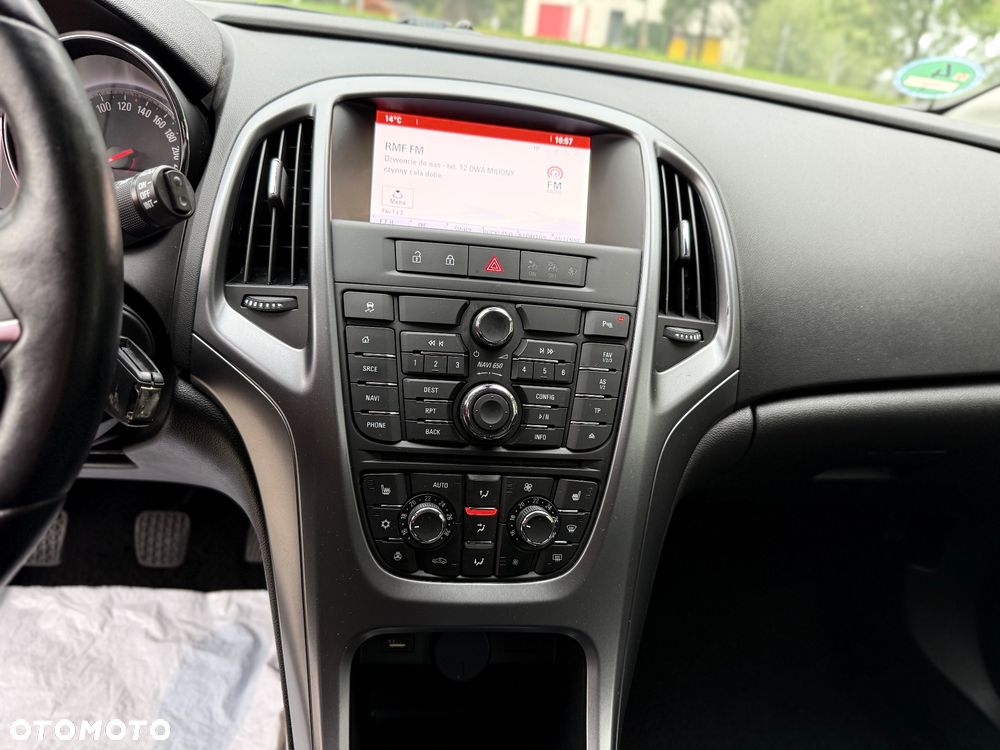 Opel Astra 1.4 Turbo Cosmo - 27