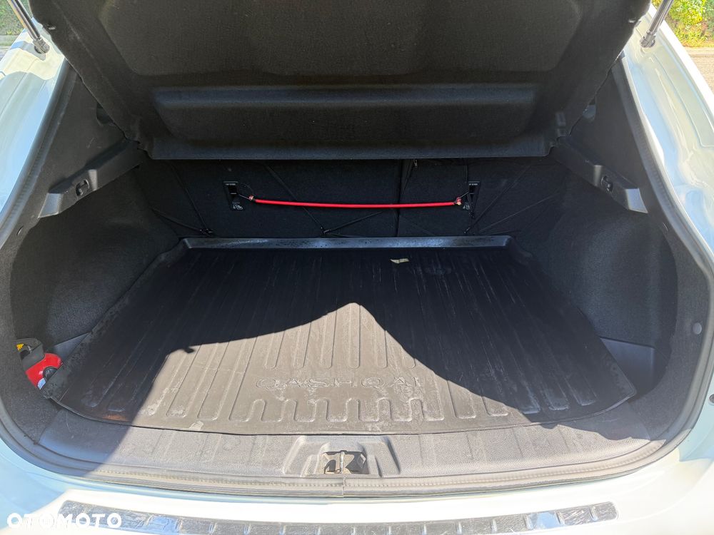 Nissan Qashqai 1.5 dCi N-Connecta - 6