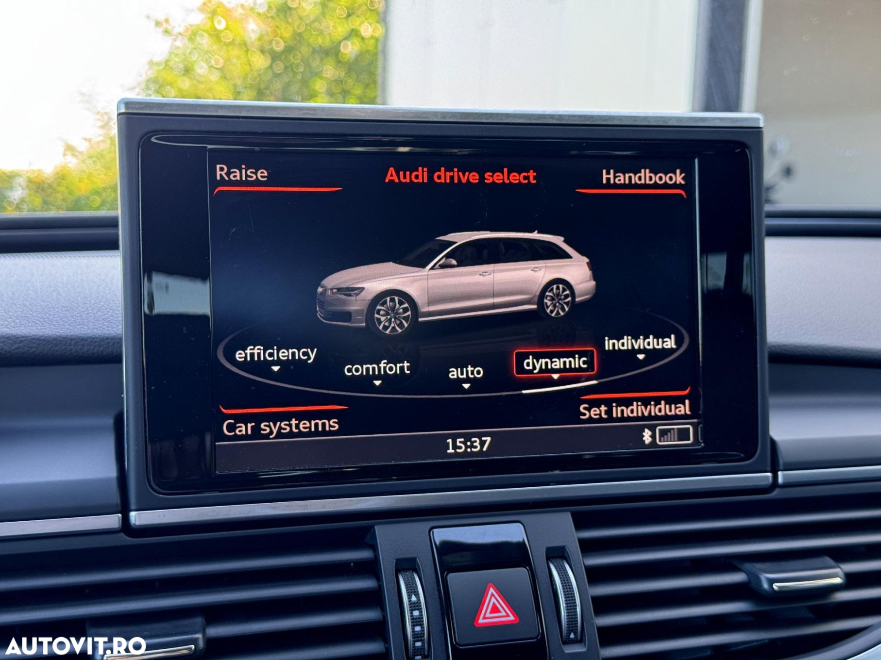 Audi A6 Avant 3.0 TDI quattro S tronic - 13
