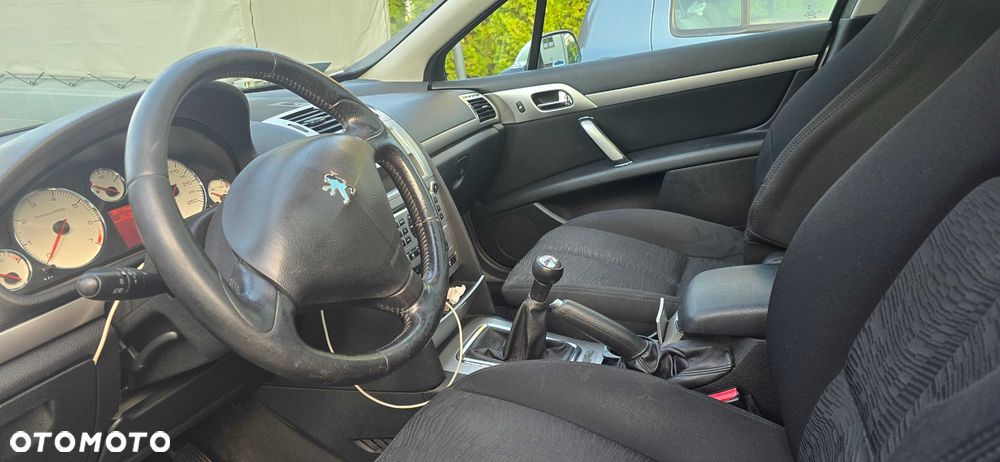 Peugeot 407