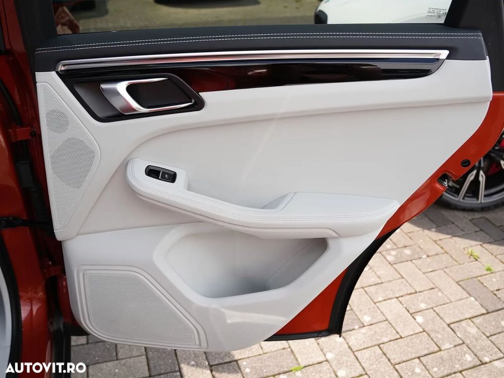 Porsche Macan S - 18