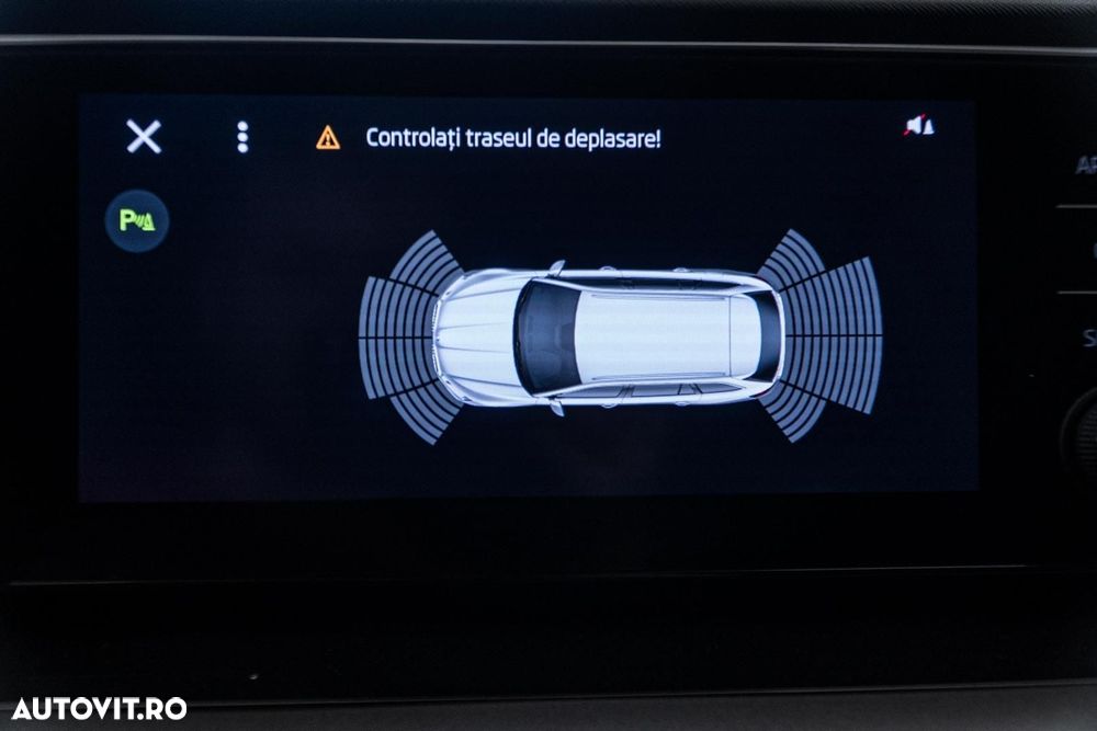 Skoda Octavia 2.0 TDI DSG Style - 33