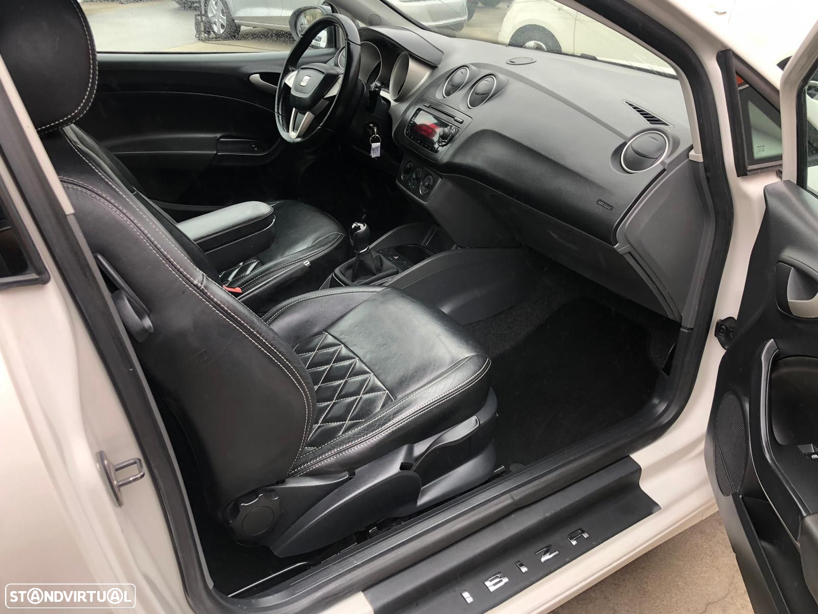 SEAT Ibiza - 10