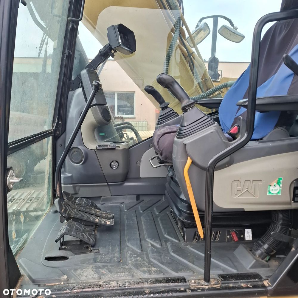 Caterpillar 319D - 7