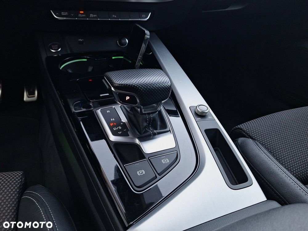 Audi A4 Avant 40 TDI mHEV Quattro Advanced S tronic - 16