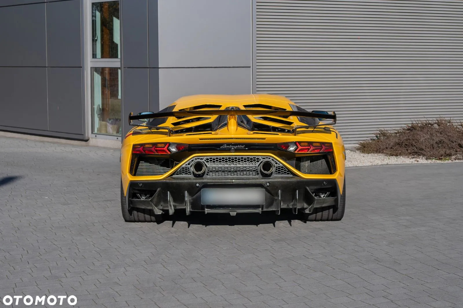 Lamborghini Aventador S - 5