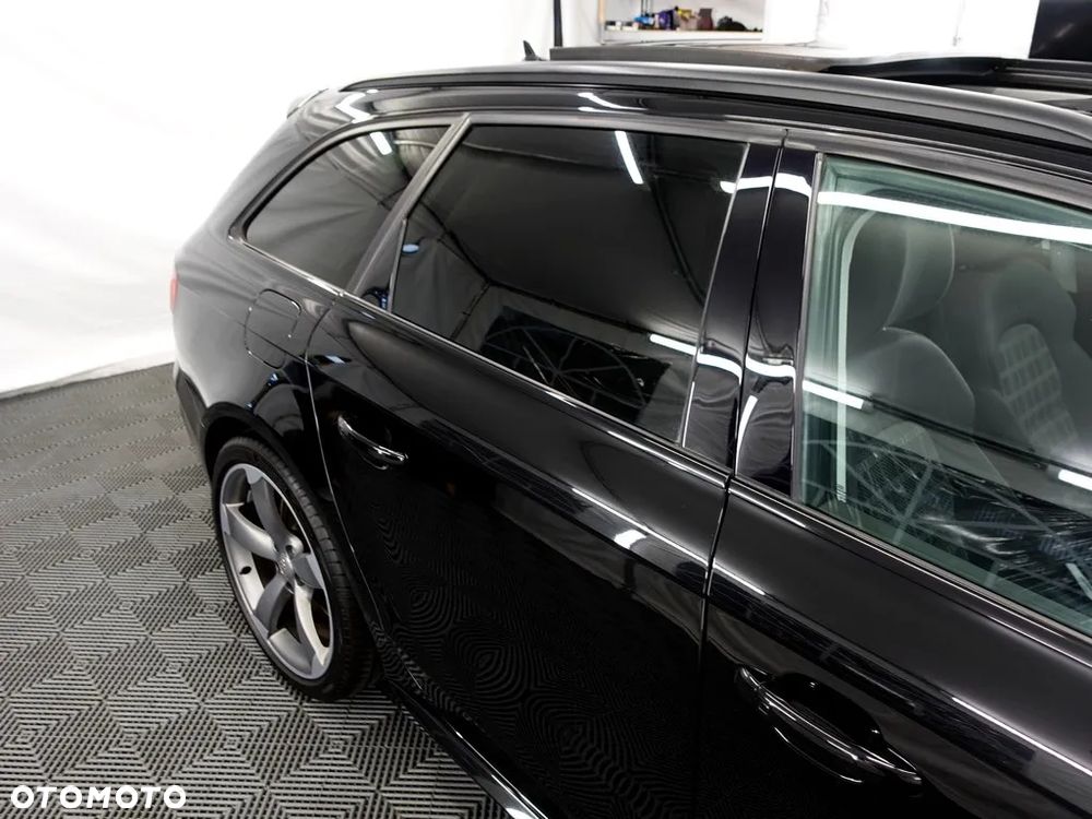 Audi A4 Avant 2.0 TDI Design S tronic - 26