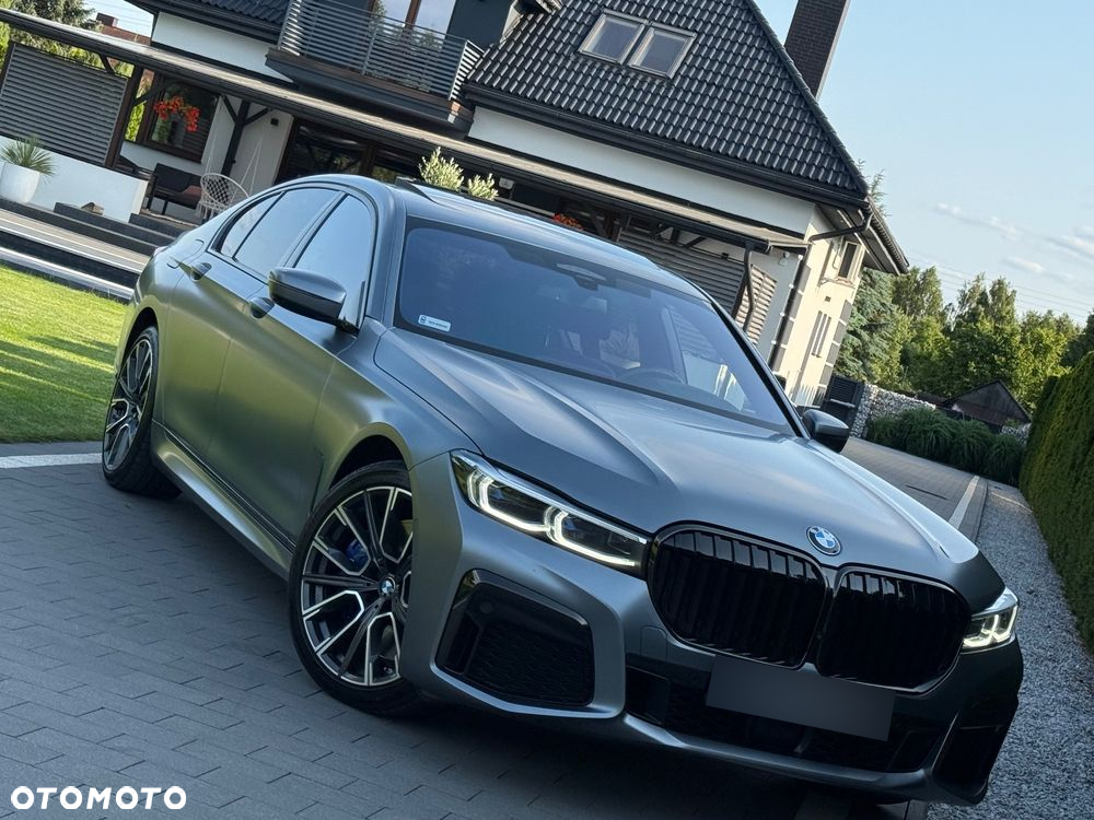 BMW Seria 7 740d xDrive sport - 24