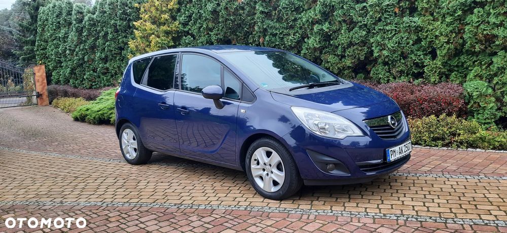 Opel Meriva - 9