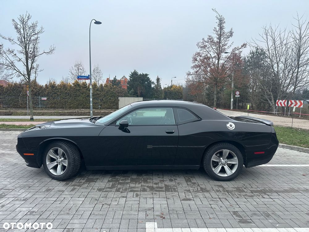 Dodge Challenger Automatik SXT Plus - 5