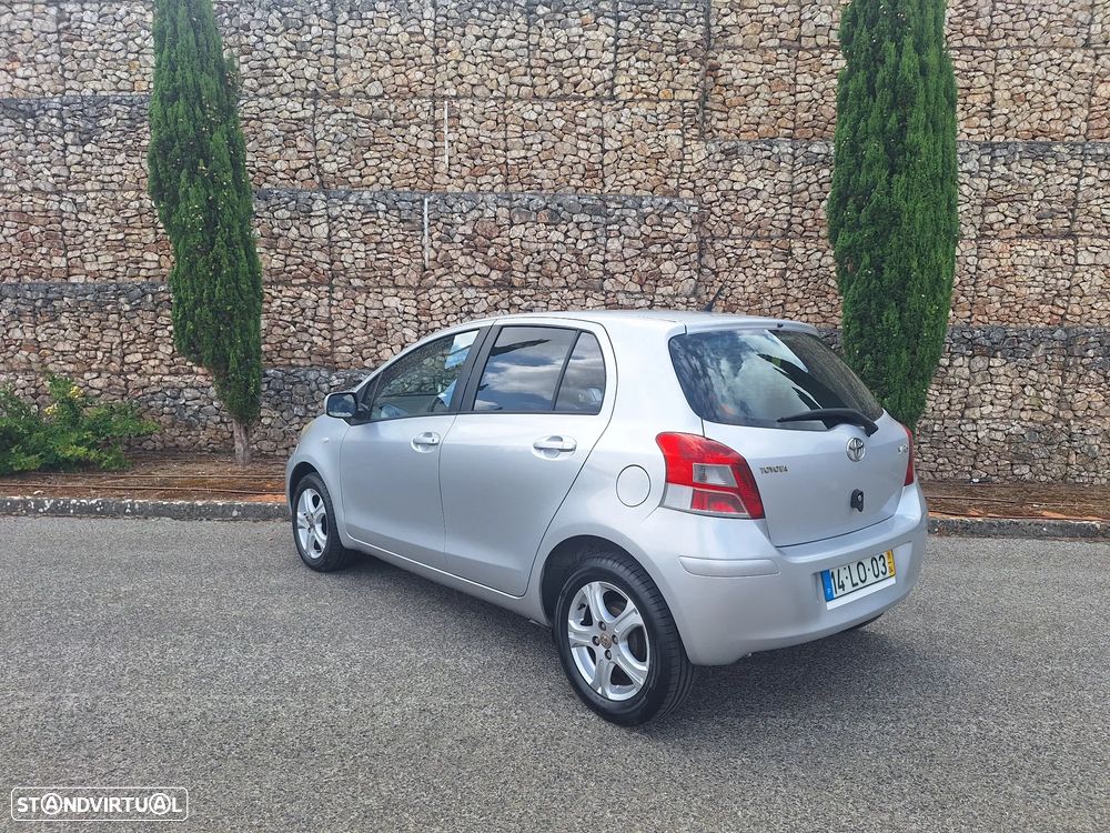 Toyota Yaris 1.0 VVT-i Comfort - 2