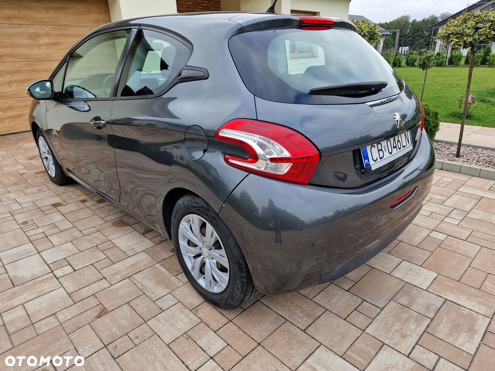 Peugeot 208 PureTech 82 Urban Move - 5