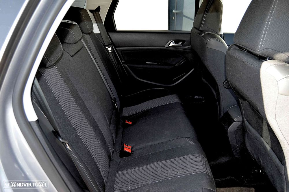 Peugeot 308 SW 1.5 BlueHDi Allure EAT8 - 26