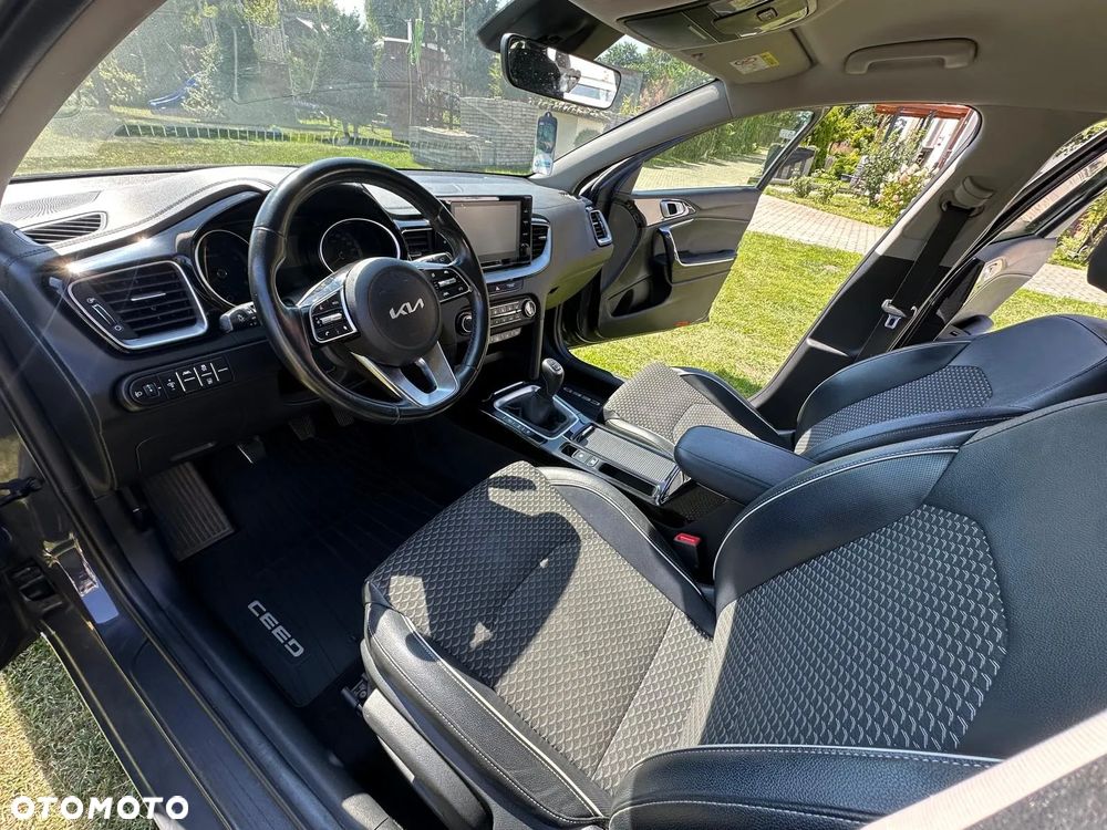 Kia Ceed 1.5 T-GDI L - 13