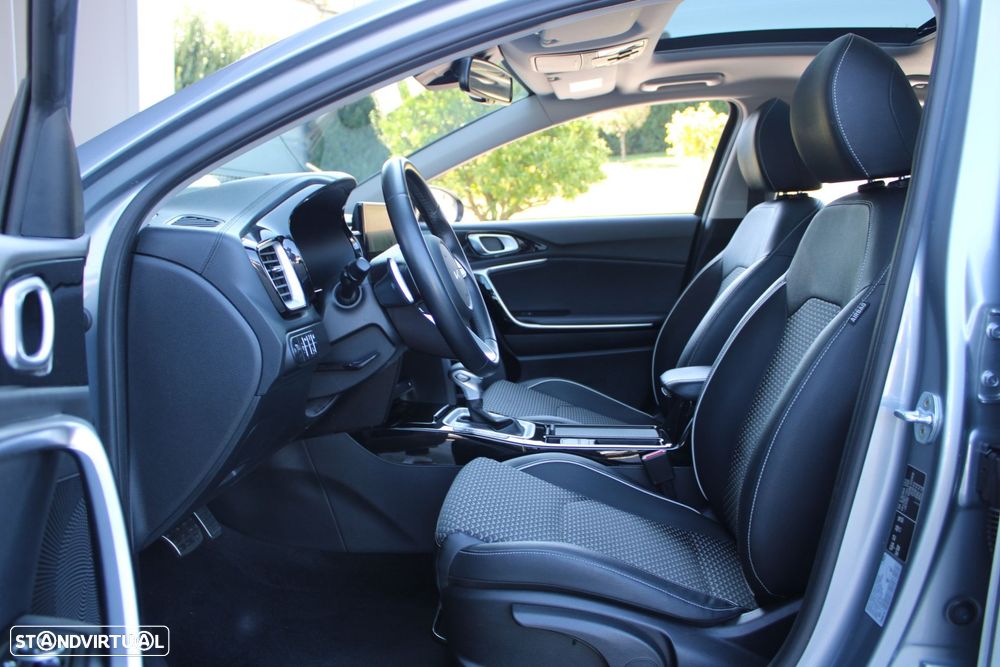 Kia XCeed 1.6 GDi PHEV First Edition+SRF - 4