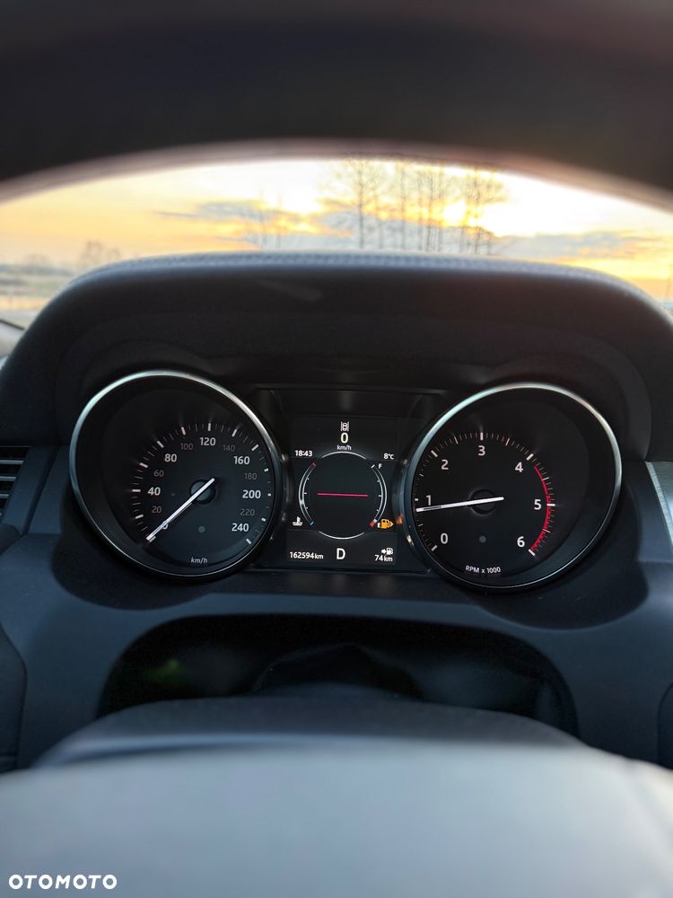 Land Rover Range Rover Evoque - 12