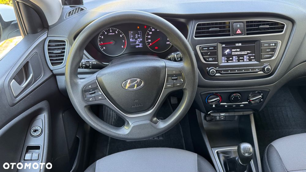 Hyundai i20 1.2 Classic Plus - 37