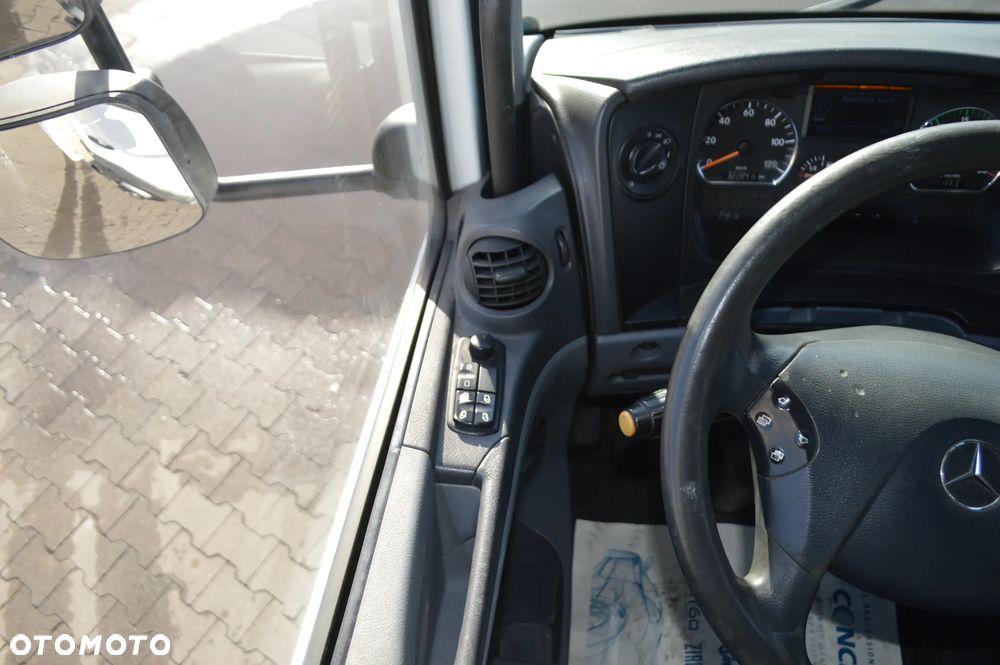 Mercedes-Benz Atego 1318 - 15