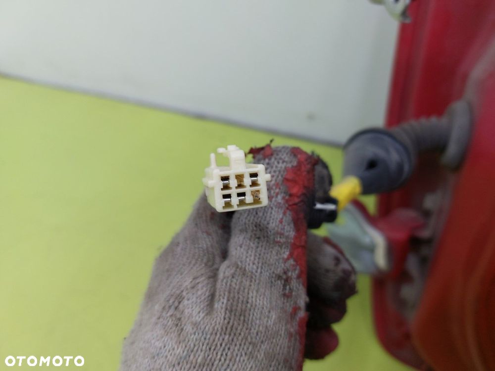 Drzwi przednie prawe przód PEUGEOT 107 2005-2014 5 DRZWI CZERWONY KJH - 11