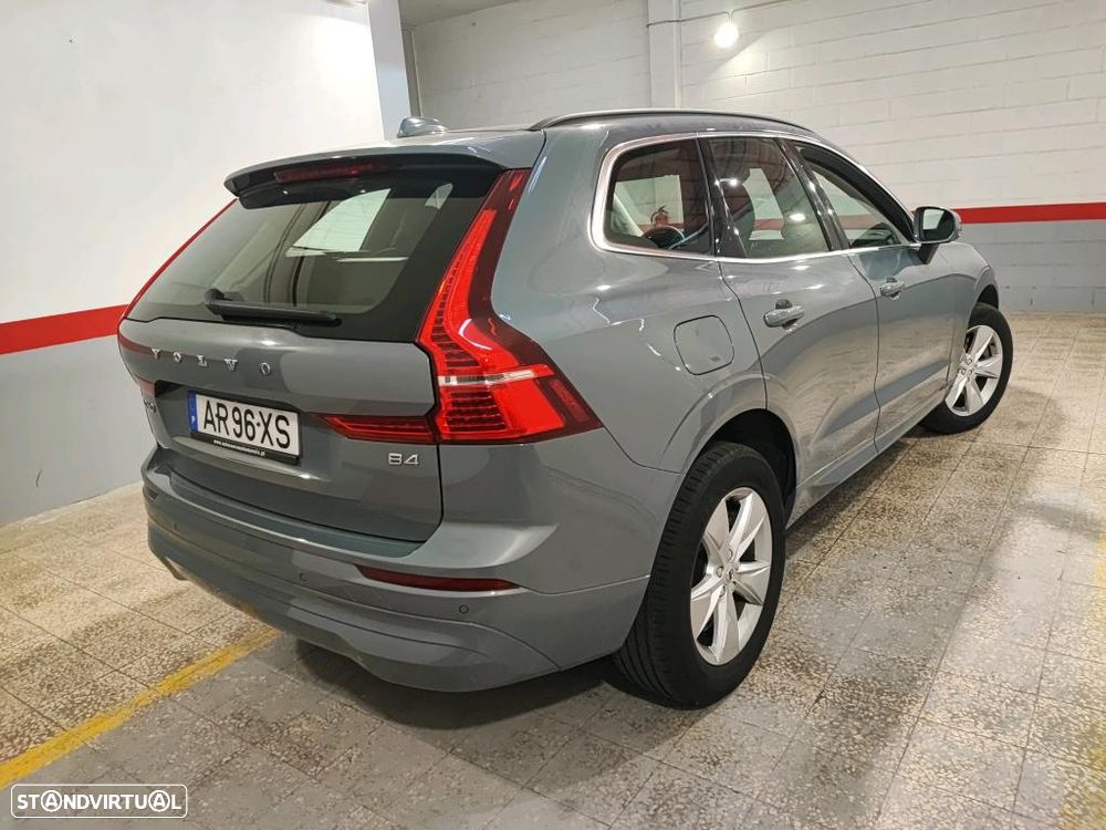 Volvo XC 60 2.0 B4 Core - 3