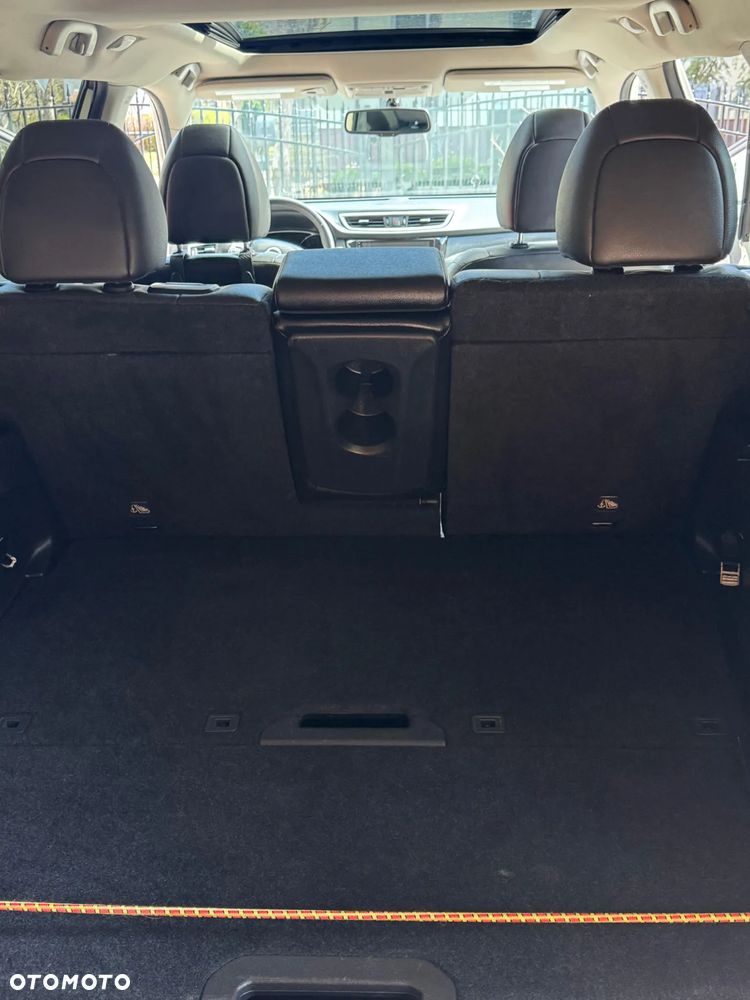 Nissan Rogue 2.5 SL AWD - 17