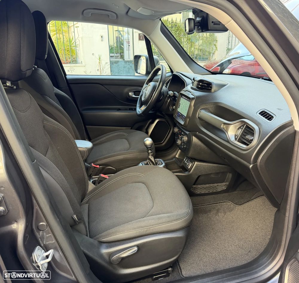 Jeep Renegade 1.0 T Longitude - 21