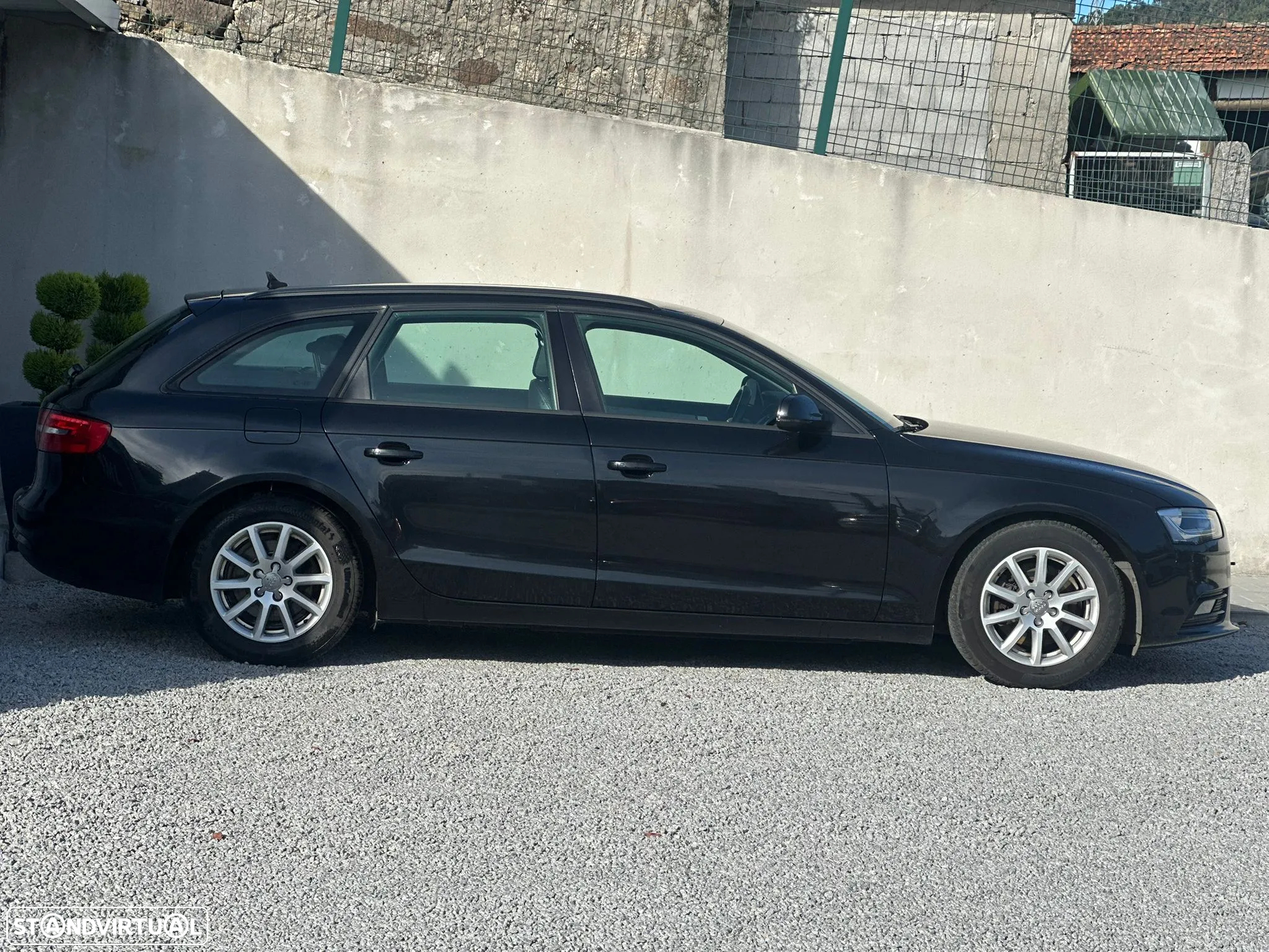 Audi A4 Avant 2.0 TDI Business Line - 6