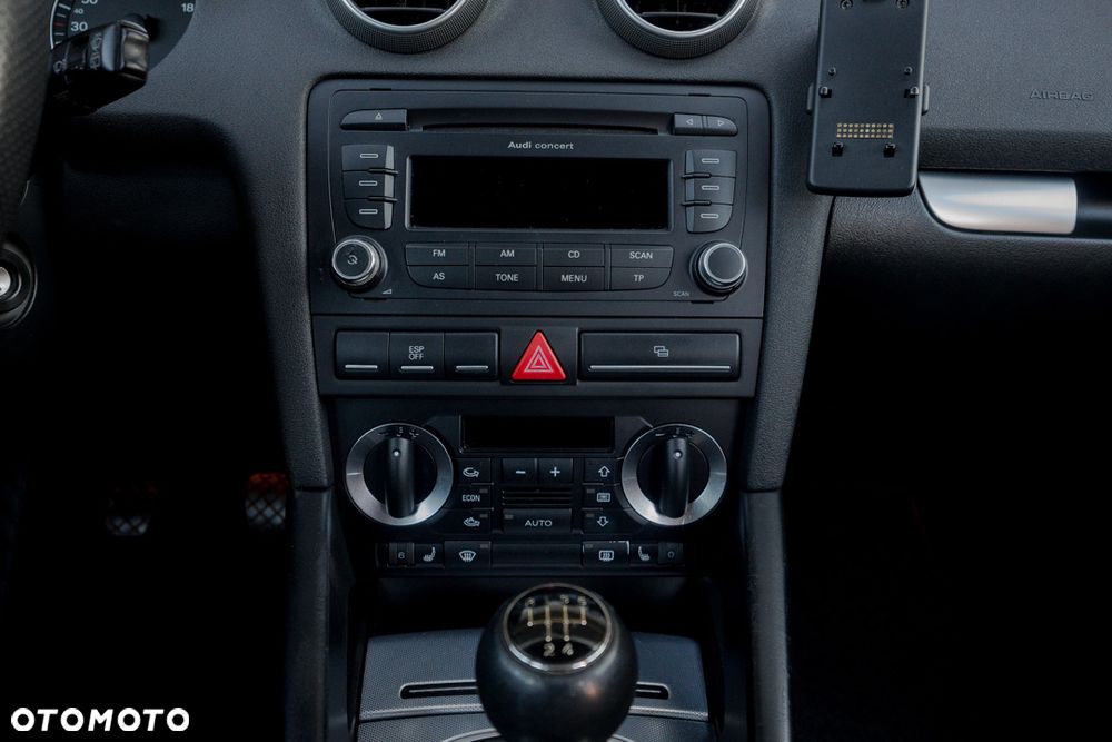 Audi A3 Sportback 1.6 Attraction - 18