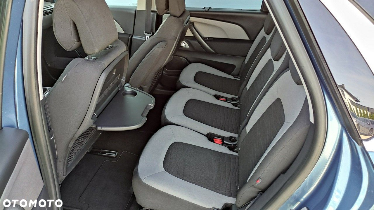 Citroën C4 Picasso - 8