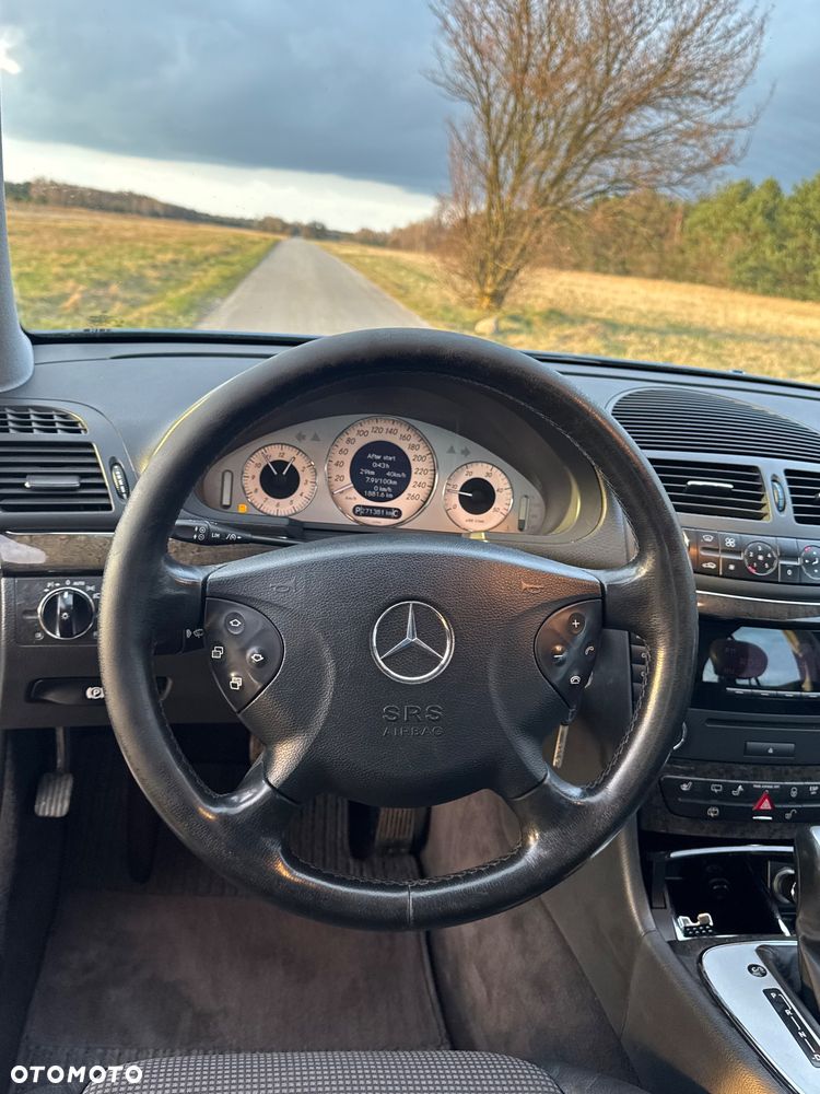 Mercedes-Benz Klasa E - 12