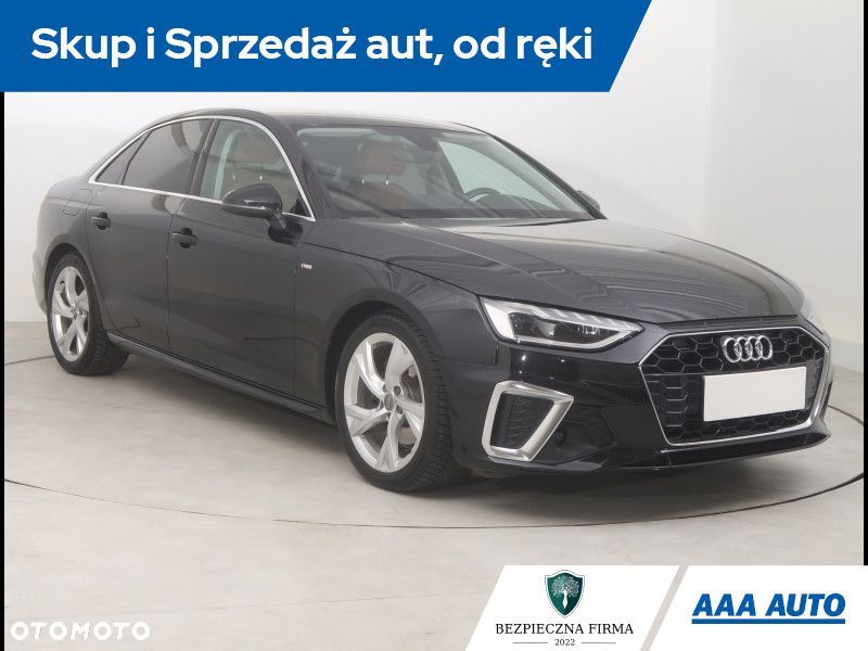 Audi A4 Limousine - 3