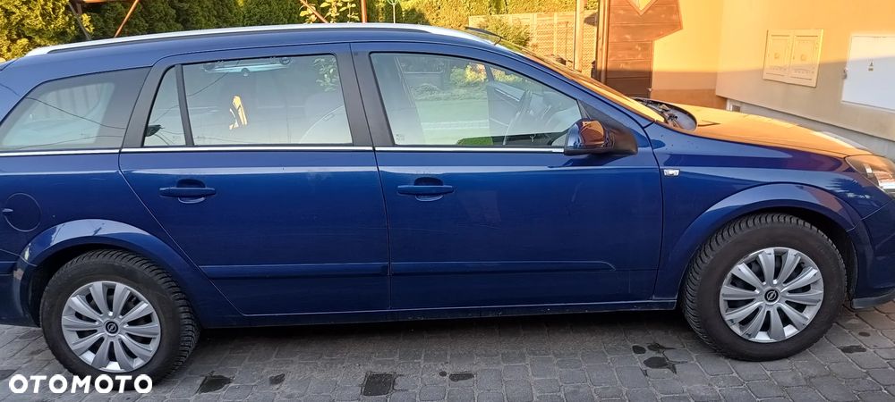 Opel Astra - 25