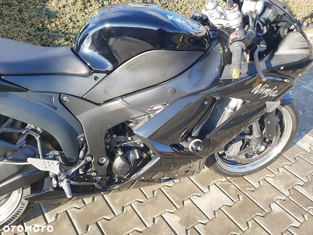 Kawasaki ZX - 18
