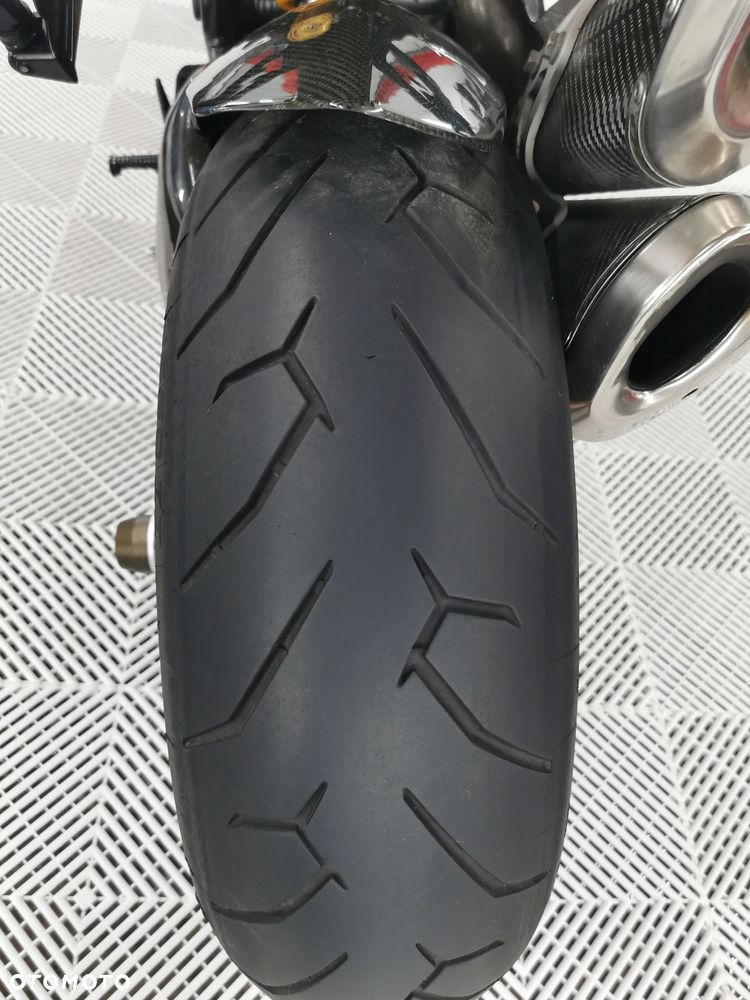 Ducati Streetfighter 1098 - 31