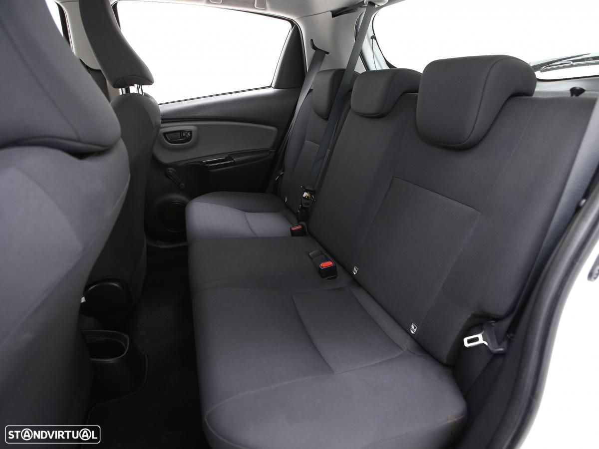 Toyota Yaris 1.4 D-4D ACtive - 17