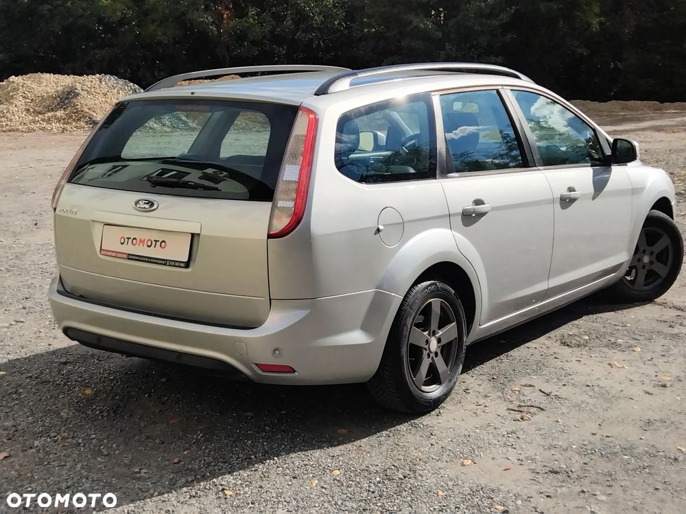 Ford Focus 1.6 16V Silver Magic - 3
