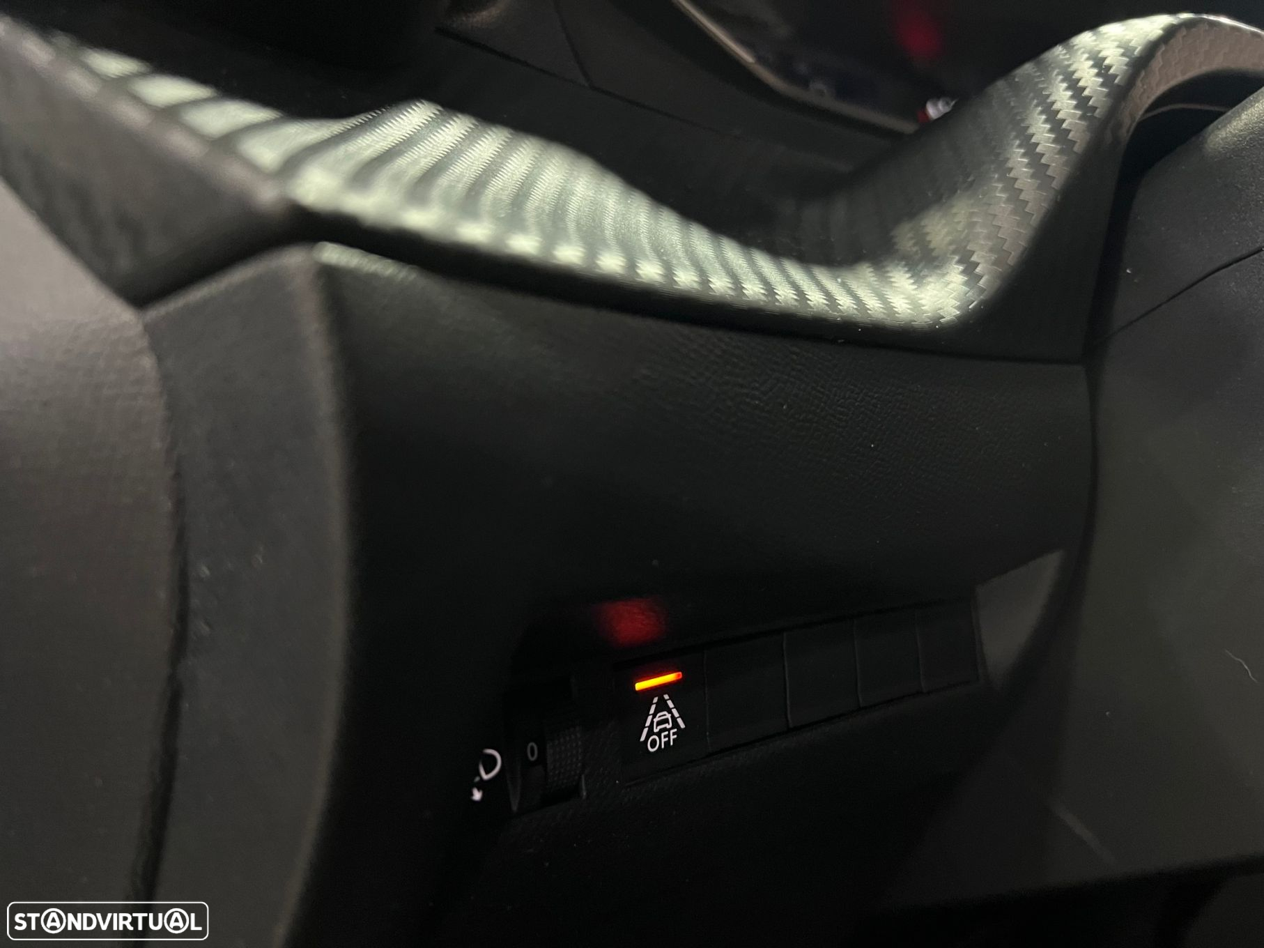 Peugeot 208 1.2 PureTech Active Pack - 20