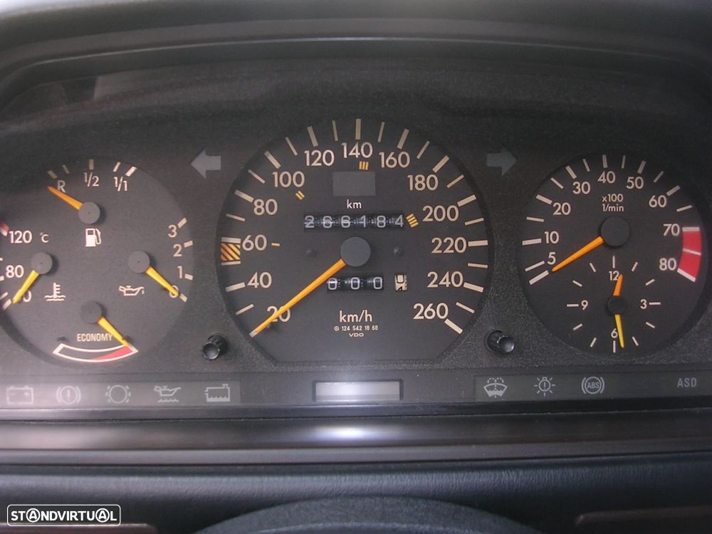 Mercedes-Benz W124 (1984-1997) 300 TE-24 - 19