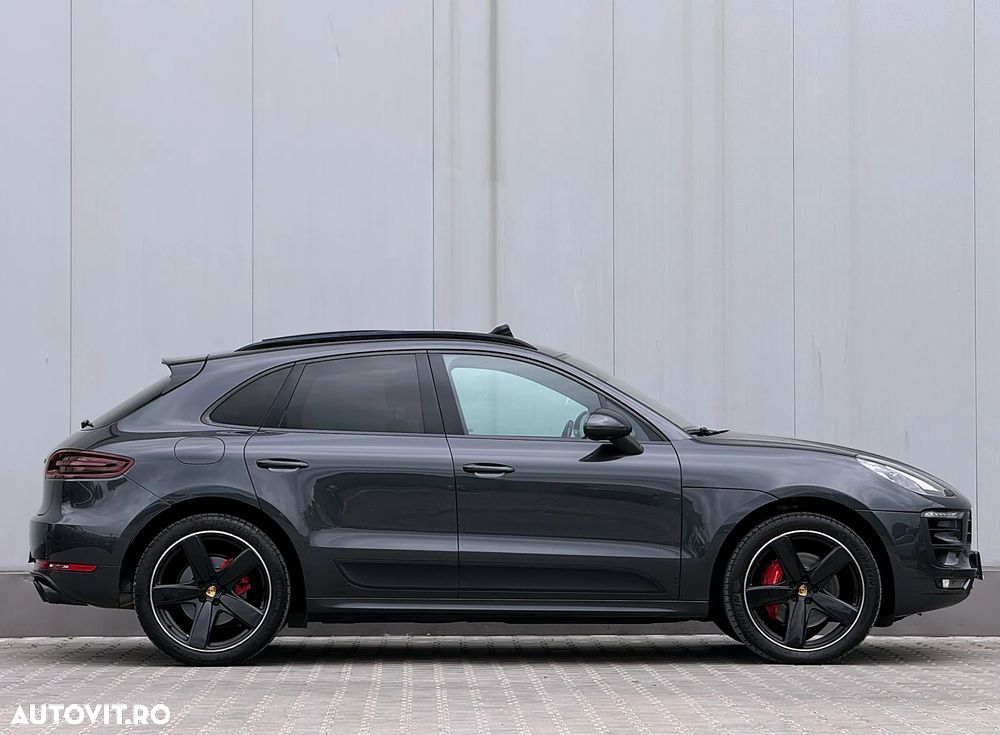 Porsche Macan - 10