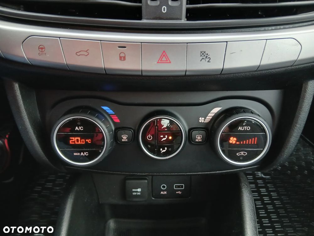 Fiat Tipo 1.4 16v Lounge - 20