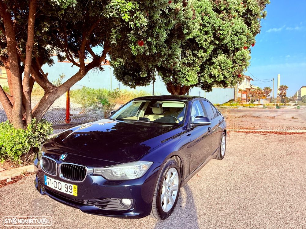 BMW 325 d Line Sport - 12