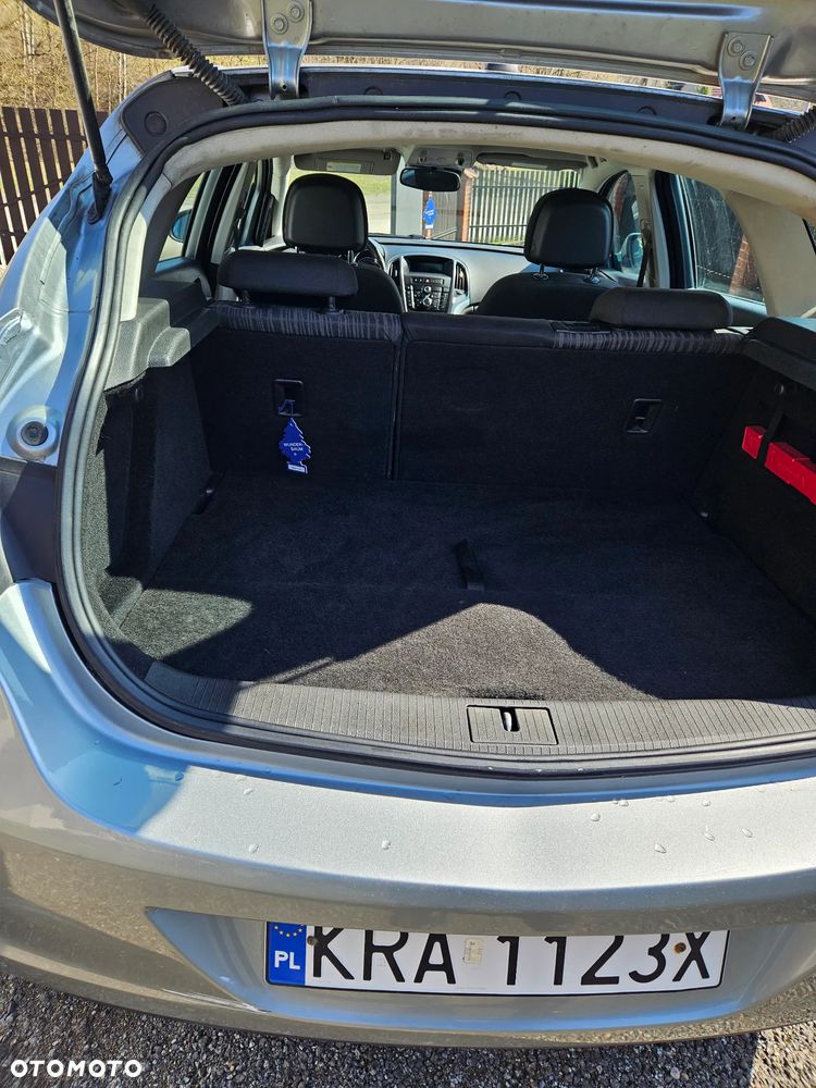 Opel Astra 1.7 CDTI Cosmo - 10