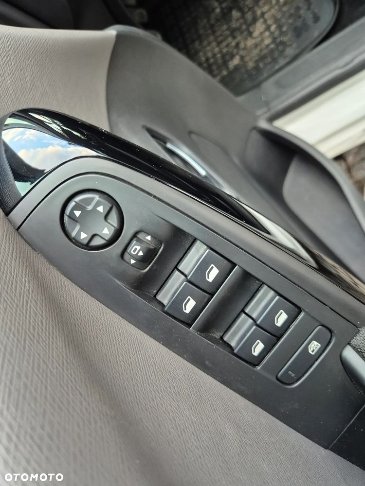 Citroën C4 Picasso PureTech 130 Stop&Start Exclusive - 17