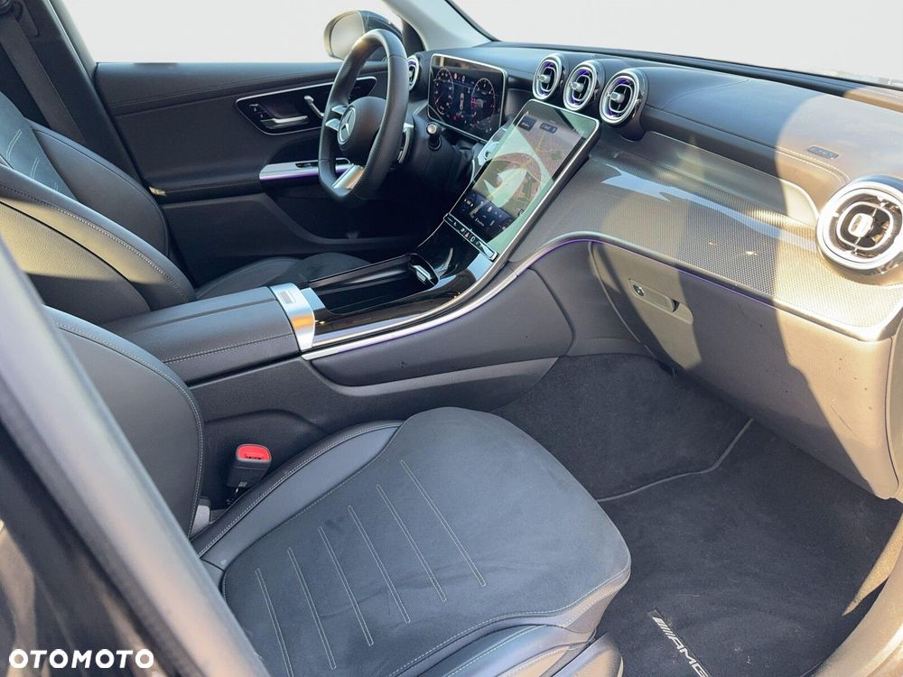 Mercedes-Benz GLC - 26