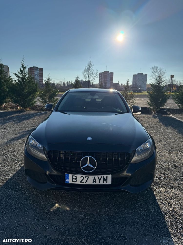 Mercedes-Benz C - 4