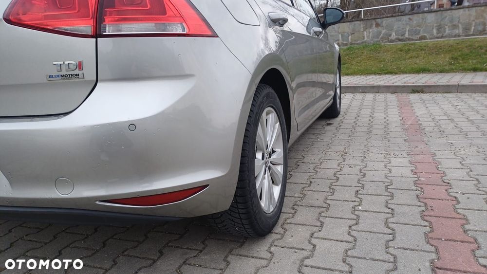 Volkswagen Golf 1.6 TDI BlueMotion Technology Comfortline - 18