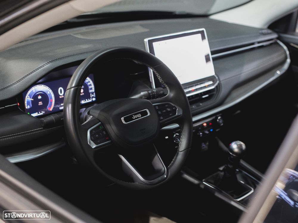 Jeep Compass 1.6 MultiJet Limited - 17