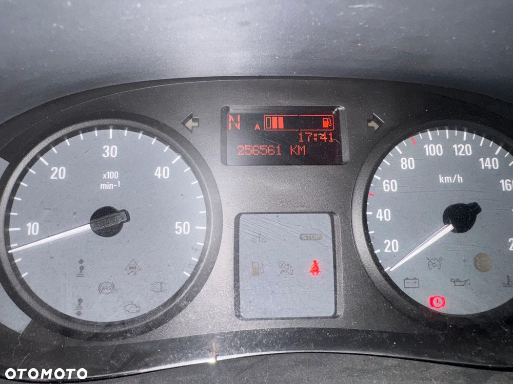 Opel Vivaro L1H1 Easytronic DPF - 6