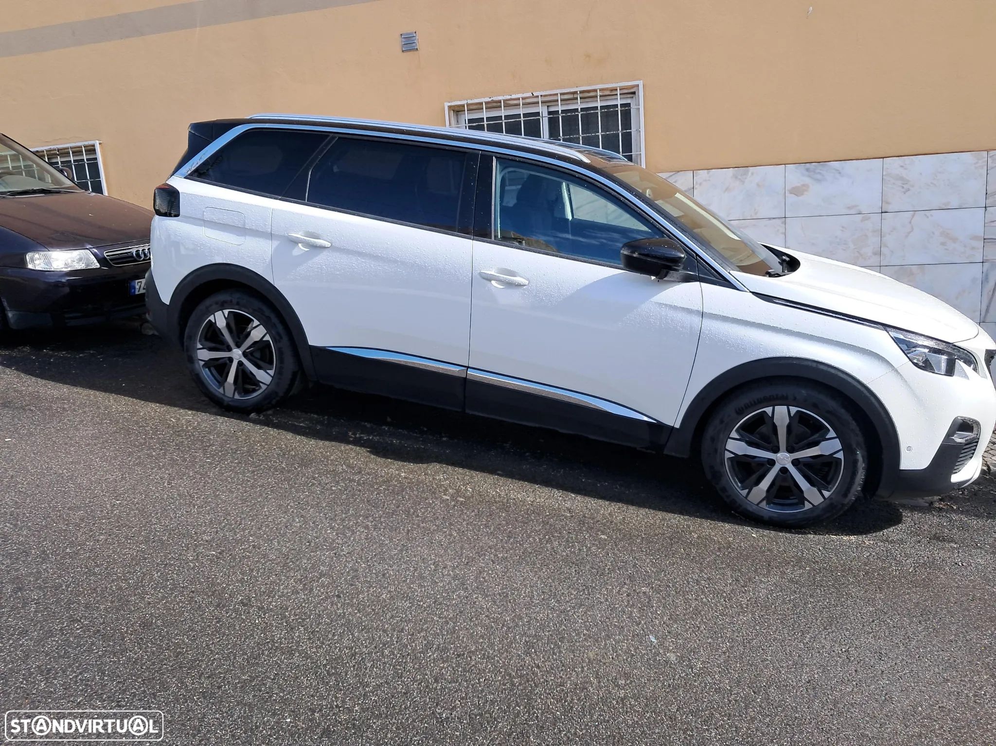Peugeot 5008 1.2 PureTech Allure EAT8 - 1